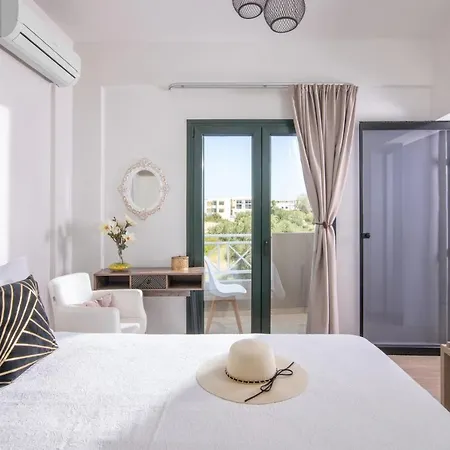 New Aether Apts Near The Sea Appartamento